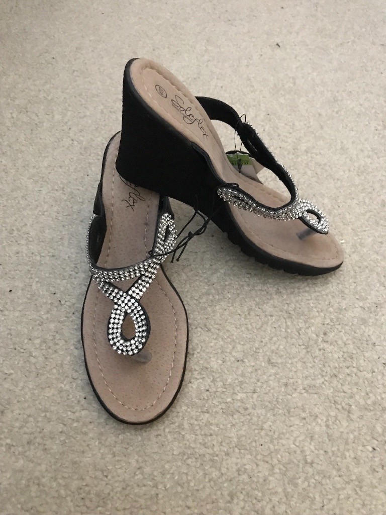 matalan wedge flip flops